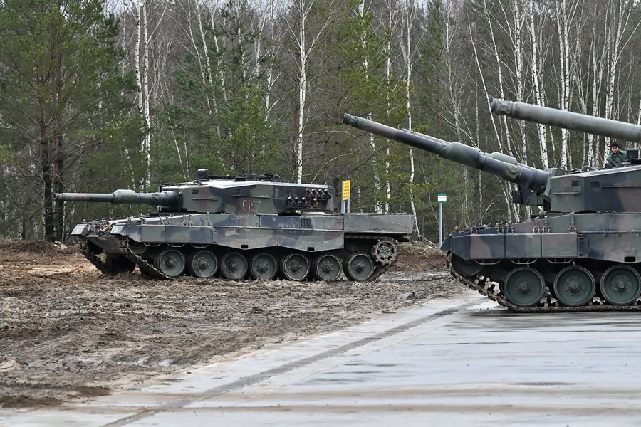 Tanques Leopard, en una imagen de archivo. La UE hablará de Ucrania y sanciones a Irán