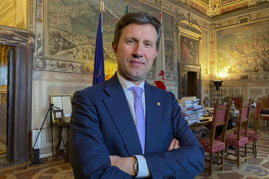 El alcalde de Florencia, Dario Nardella, cree que la censura del David de Miguel Ángel en un centro de EEUU es por déficit educativo.
