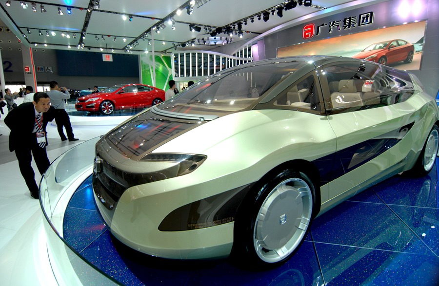 Imagen de archivo de un prototipo AHEV de la corporación automovilística Guangzhou, impulsado por un Pack de batería de litio polímero.