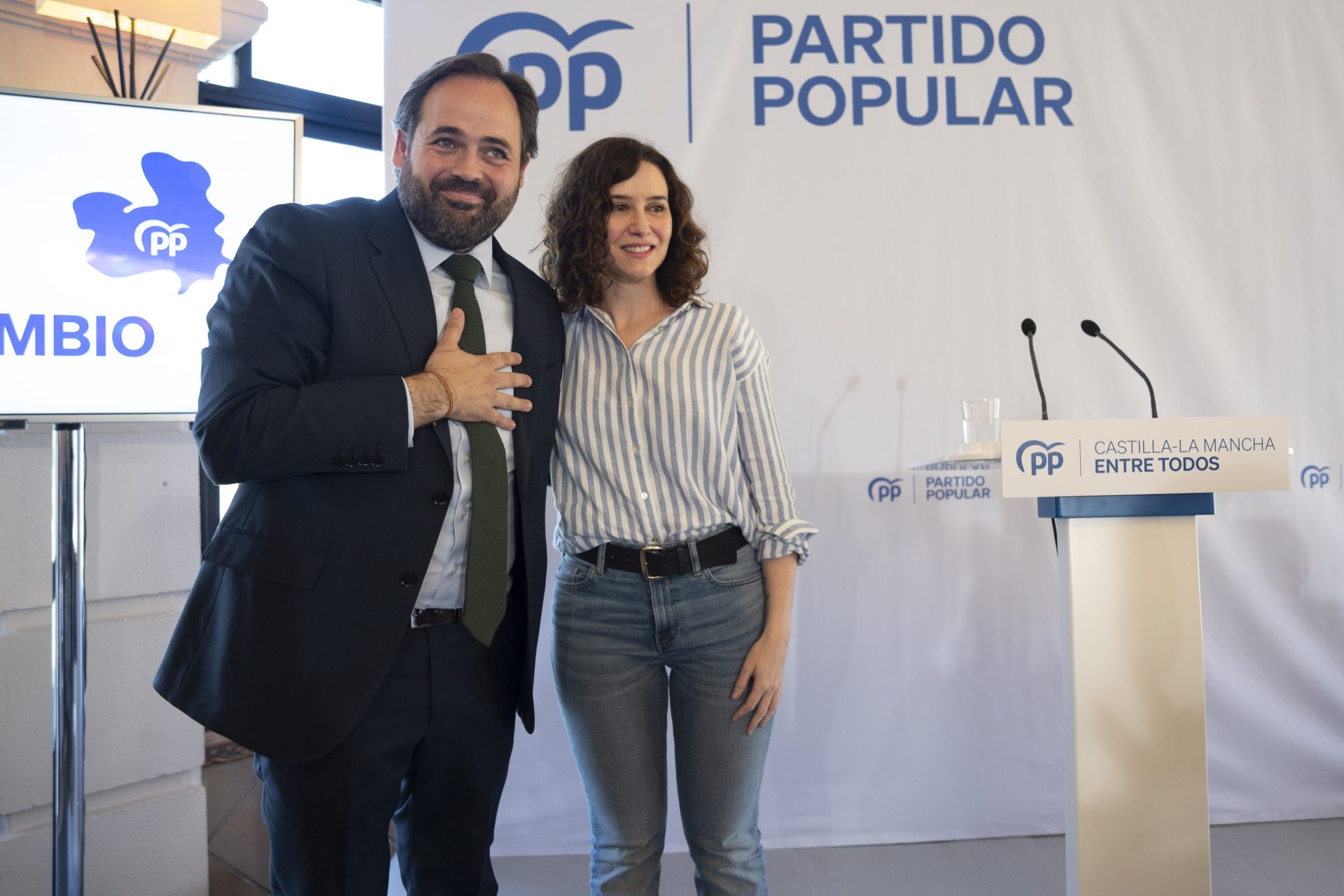 Núñez y Ayuso animan a que la moción de censura sea el 28 de mayo