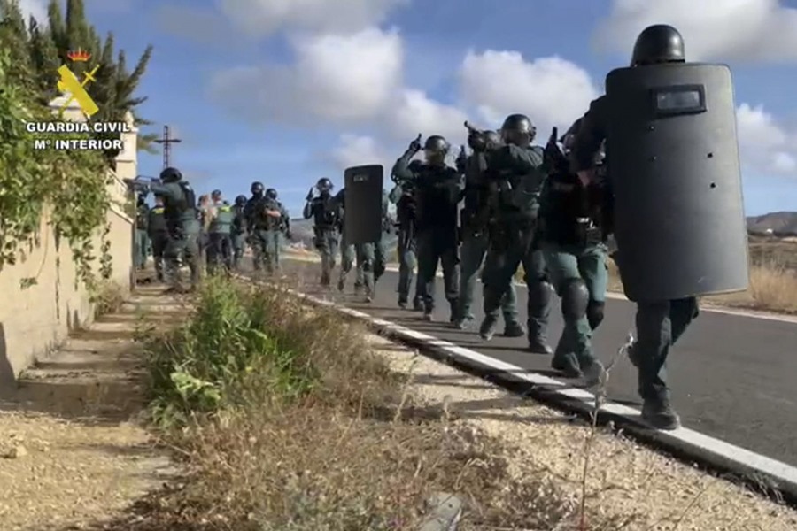 Cuatro guardias civiles heridos en un tiroteo en una operación antidroga en Alicante