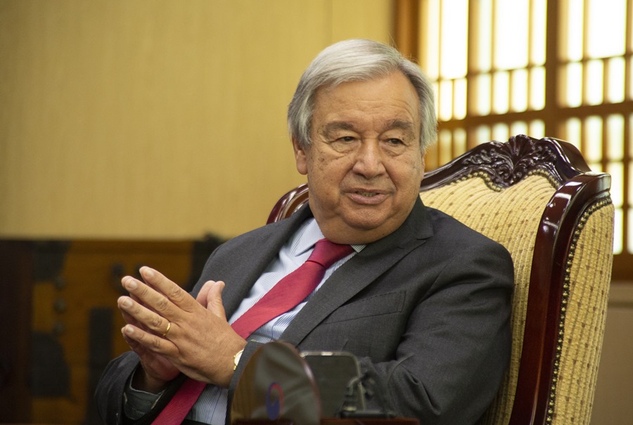 António Guterres, galardonado con el Premio Europeo Carlos V