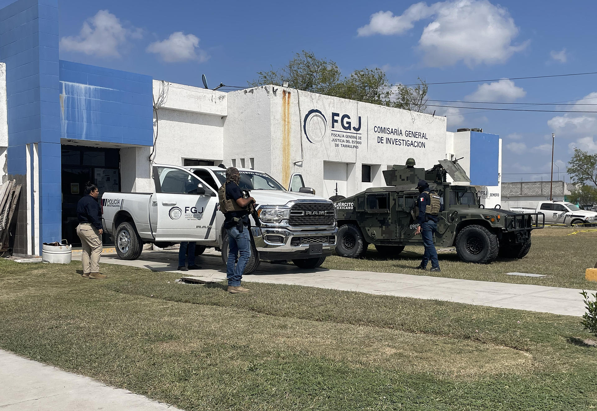 Staff from the Attorney General's Office and the Mexican Army guard the transfer of the bodies of two US citizens to their home country from the headquarters of the Forensic Medical Service (Semefo) in Matamoros, Mexico, on Mar. 9, 2023. EFE/Str Best quality available
