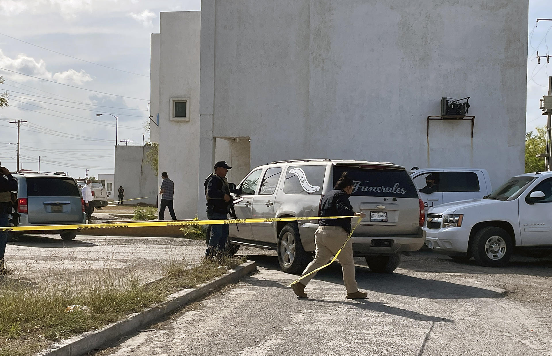 A hearse (c) transports the bodies of two US citizens to their home country from the headquarters of the Forensic Medical Service (Semefo) in Matamoros, Mexico, on Mar. 9, 2023. EFE/Str Best quality available