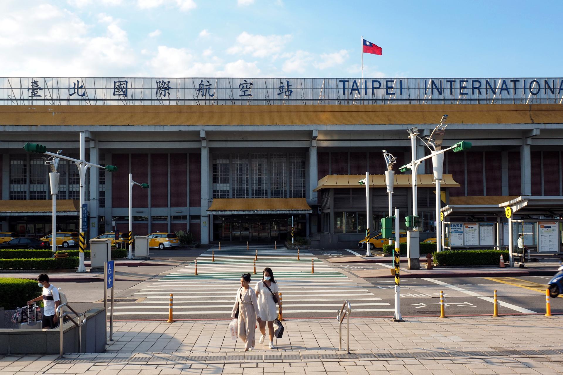 Taipei Songshan Airport in Taipei, Taiwan, 16 June 2020. EFE-EPA FILE/DAVID CHANG