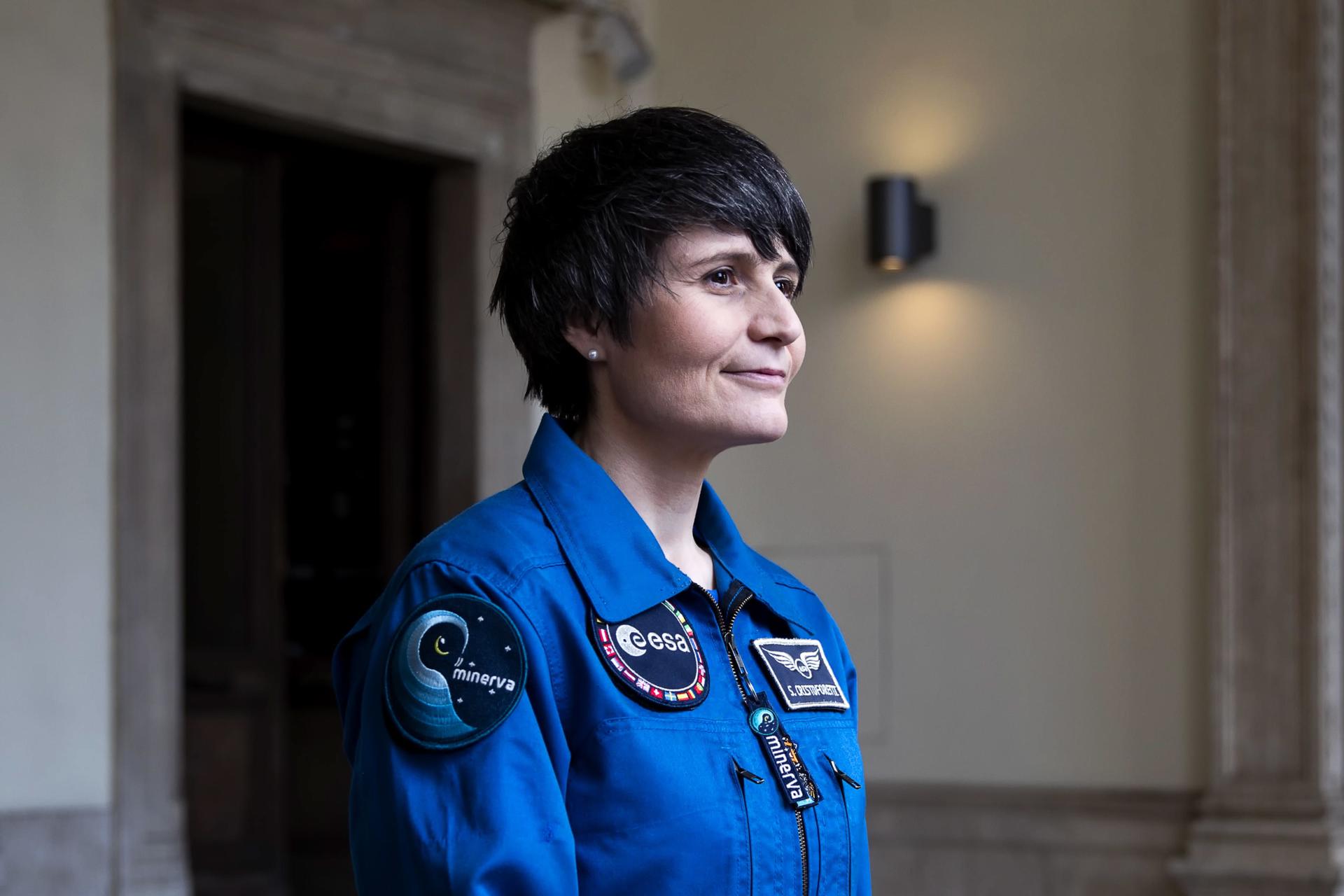 La única mujer astronauta en activo no quiere inspirar solamente a las niñas