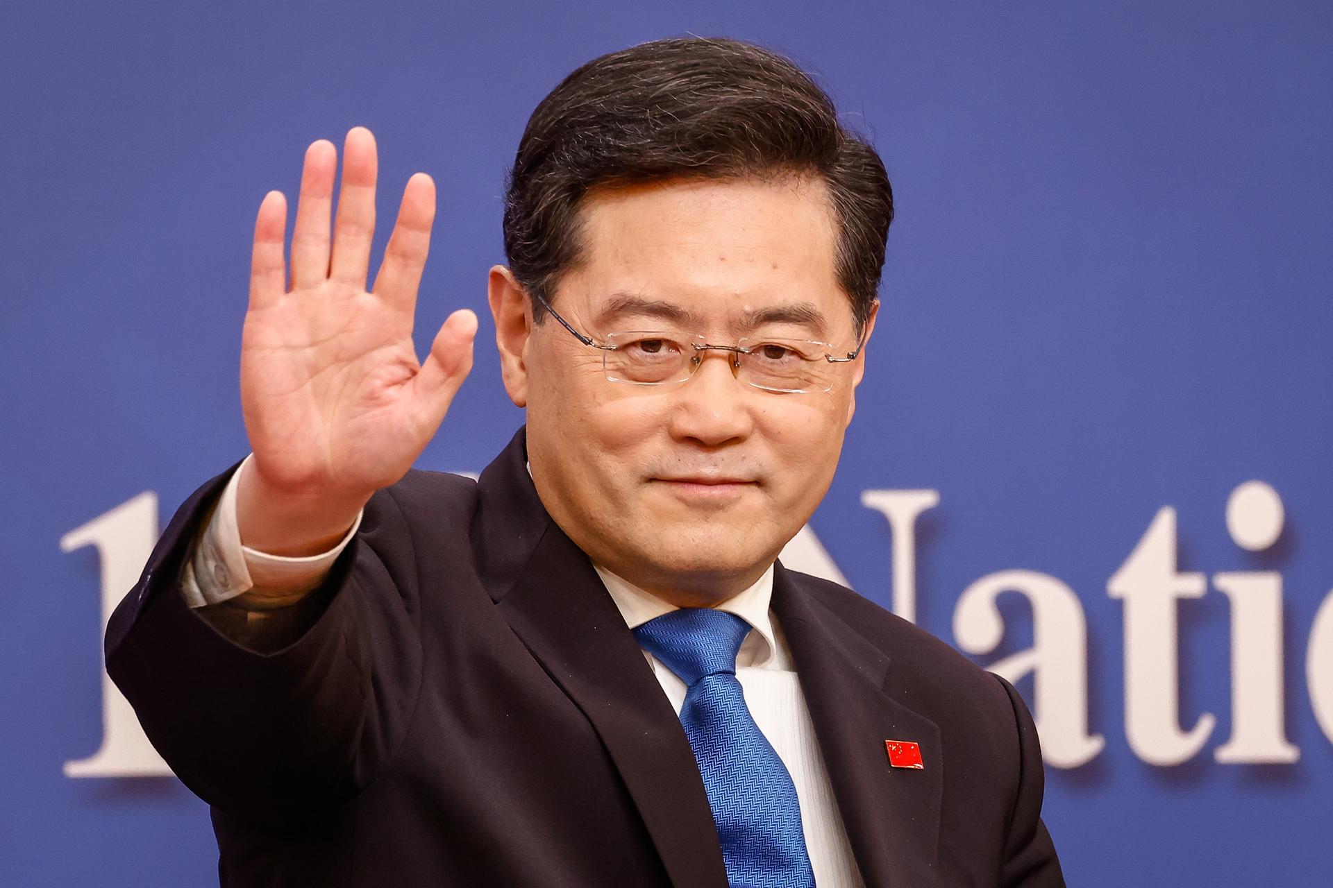 Chinese Foreign Minister Qin Gang gestures after a press conference in Beijing, China, 07 March 2023. EFE/EPA/MARK R. CRISTINO