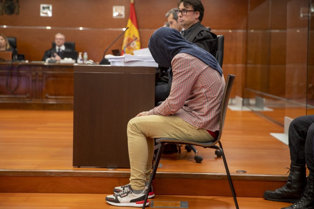 El acusado de asesinato en Vitoria. EFE /David Aguilar 