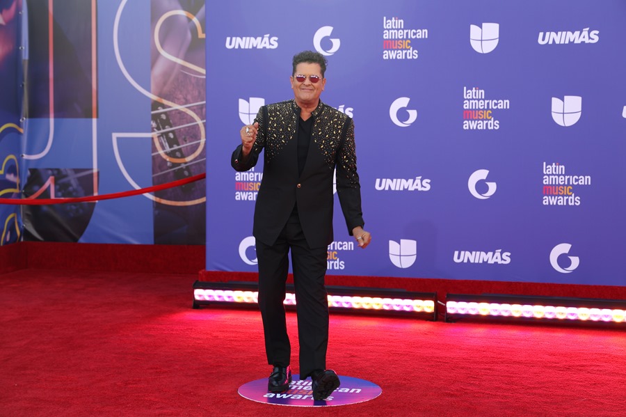 Karol G triunfa en los Latin American Music Awards