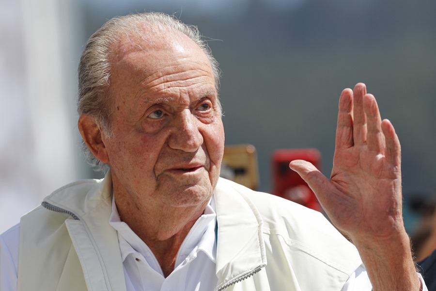 El rey Juan Carlos tiene una hija secreta con una aristócrata, según El Confidencial