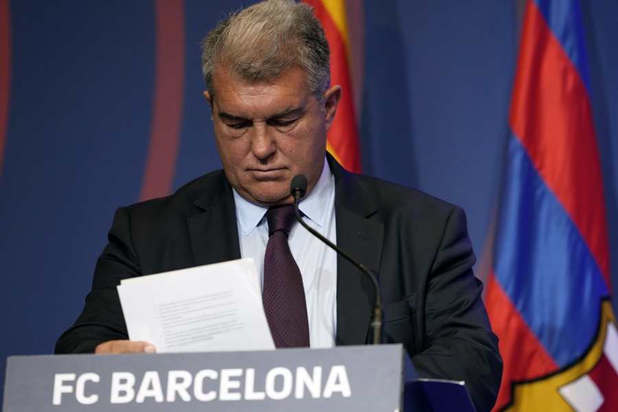 El presidente del FC Barcelona, Joan Laporta, durante la comparecencia de hoy sobre el "Caso Negreira"