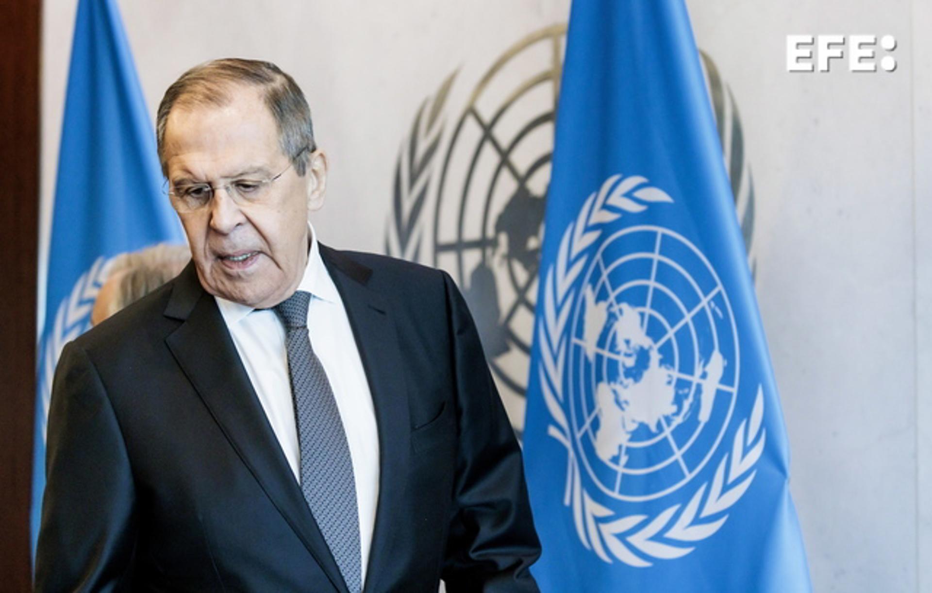 New York (United States), 24/04/2023.- Russian Foreign Minister Sergey Lavrov arrives for a meeting with United Nations Secretary-General Antonio Guterres, following a United Nations Security Council meeting at the United Nations headquarters in New York on 24 April 2023. EFE/EPA/JUSTIN LANE
