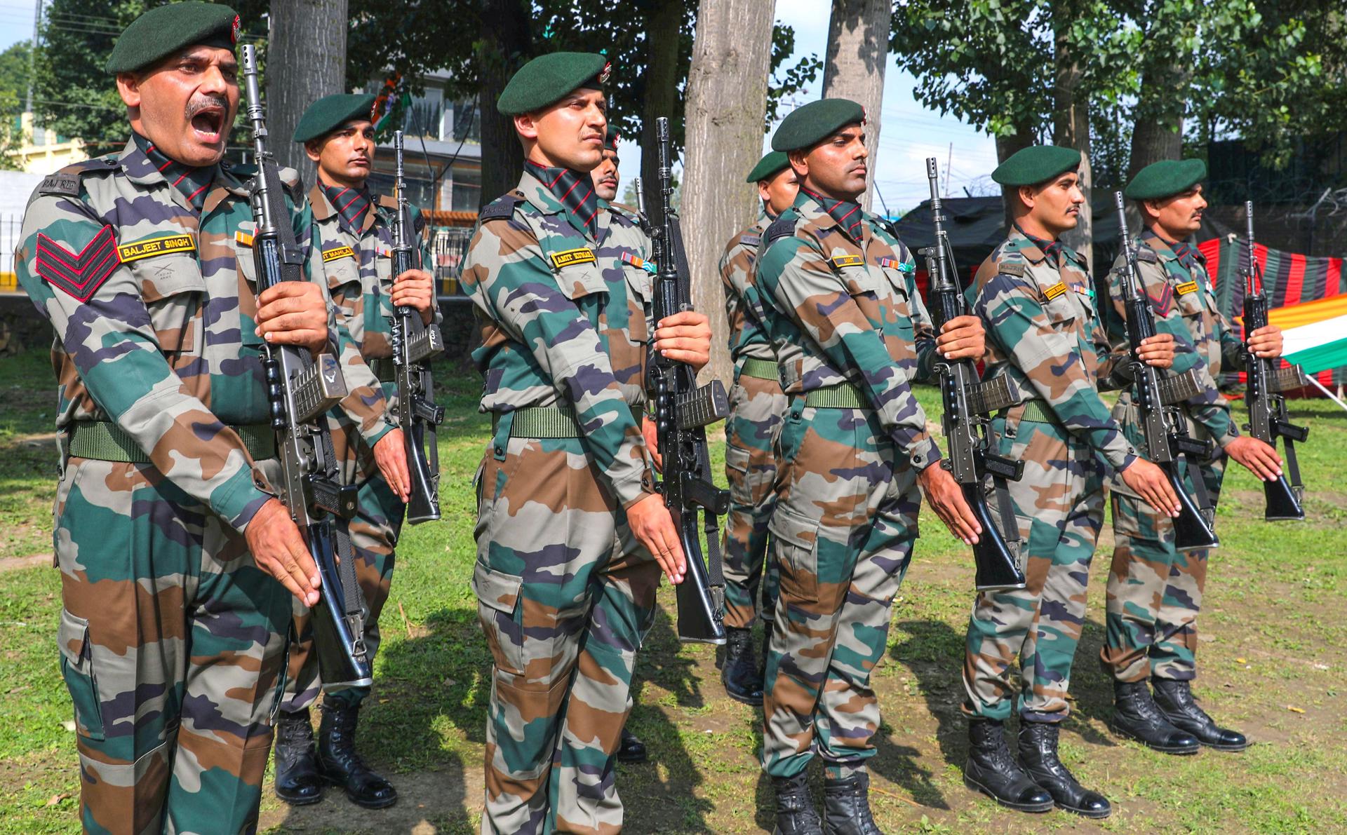 Indian army soldiers attend the 'Kargil Vijay Diwas' or victory day celebration in Srinagar, the summer capital of Indian Kashmir, 26 July 2022. EFE/EPA/FILE/FAROOQ KHAN