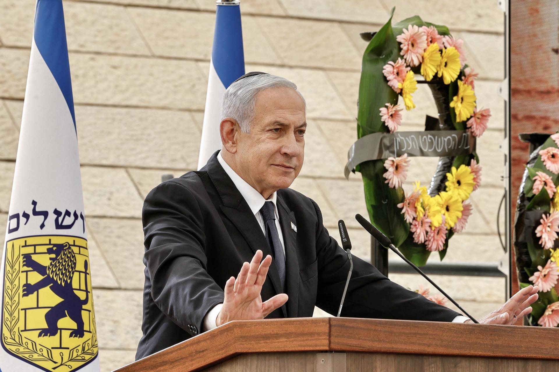 Israel's Prime Minister Benjamin Netanyahu gives a speech during the annual ceremony for Remembrance Day for fallen soldiers (Yom HaZikaron) at the Yad LaBanim Memorial in Jerusalem, 24 April 2023. EFE/EPA/MARC ISRAEL SELLEM