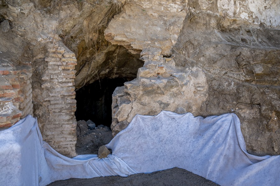 Obras donde se ha encontrado los restos de un posible santuario de los siglos  VIII - IX, este miércoles en Toledo.
