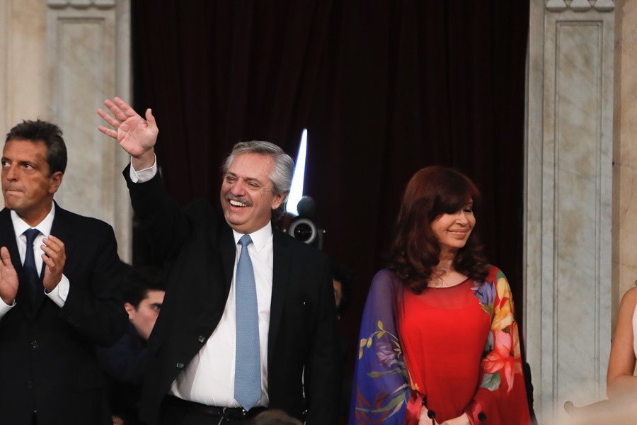 El presidente argentino, Alberto Fernández (i), y la vicepresidente Cristina Fernández (d), en una fotografía de archivo. EFE/Juan Ignacio Roncoroni