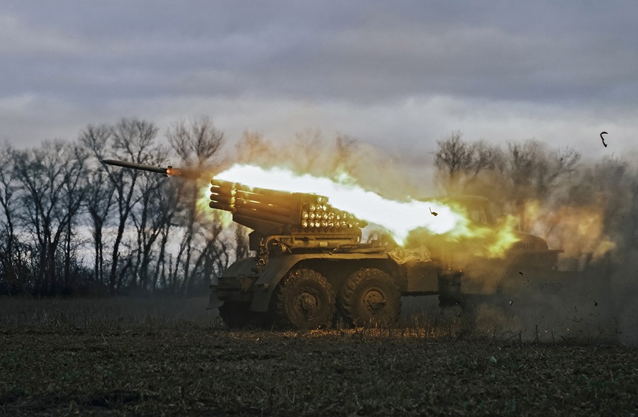 Imagen de archivo de un lanzacohetes de las fuerzas ucranianas en el frente de Bajmut, en el este de Ucrania.