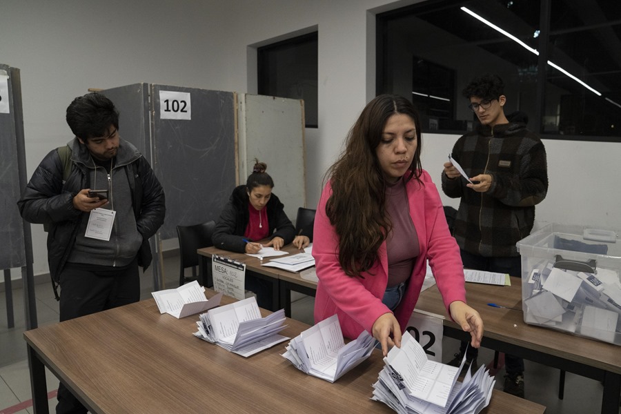La extrema derecha da el sorpaso y lidera el proceso constituyente chileno
