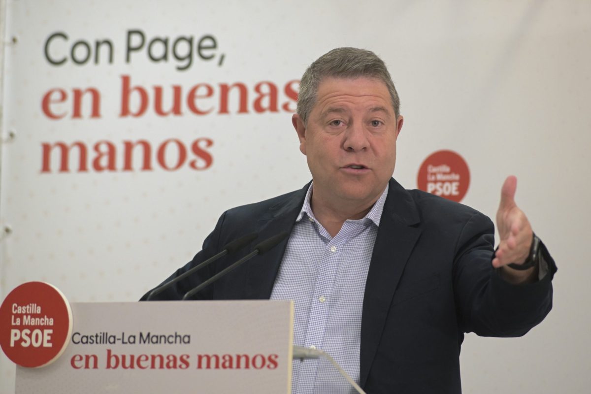 Page pide respeto al PSOE por las concentraciones ante las sedes