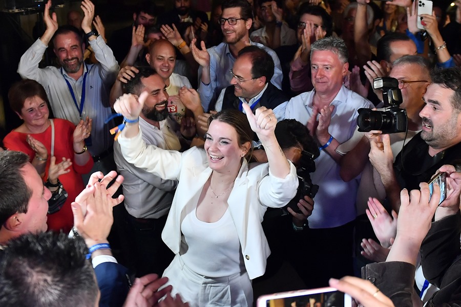  La candidata del PP al Govern Balear Marga Prohens celebra la victoria en la sede del partido.