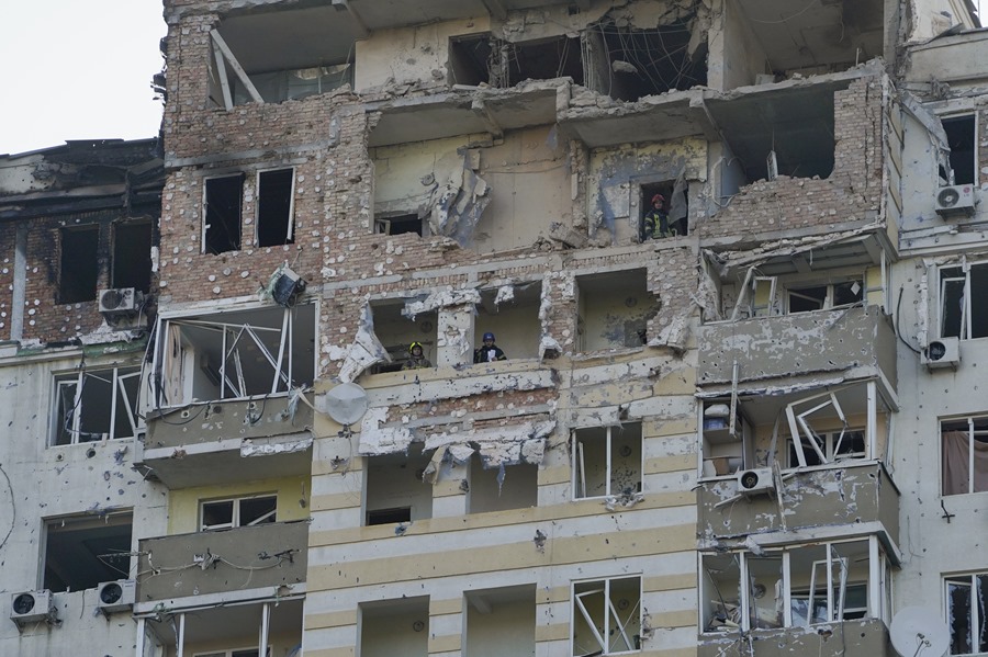 Edificio dañado en Kiev