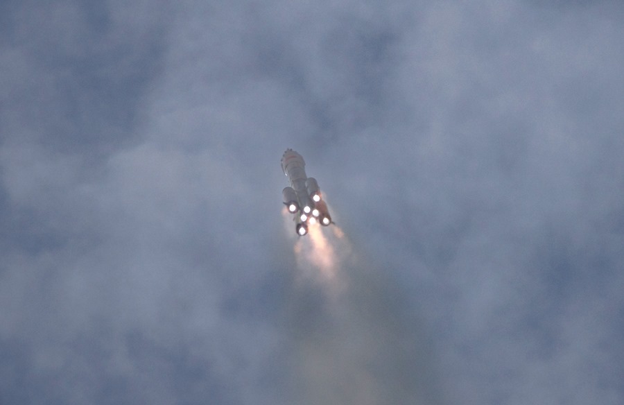 El vuelo espacial tripulado Shenzhou-16 se lanza en Jiuquan, provincia de Gansu, China