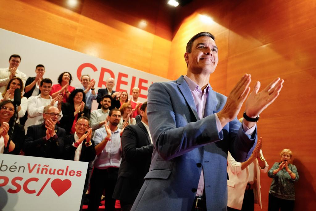  El presidente del gobierno, Pedro Sánchez, en el acto de campaña que el PSC ha celebrado este viernes en Tarragona.