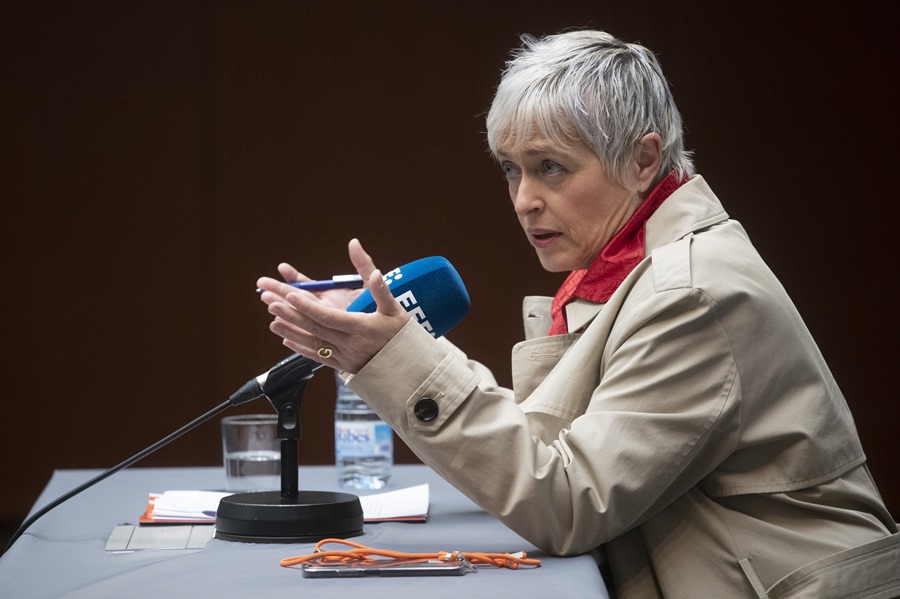 La candidata de Ciudadanos (Cs) a la alcaldía de Barcelona, Anna Grau, durante su intervención en el ciclo de ruedas de prensa organizado por EFE. 