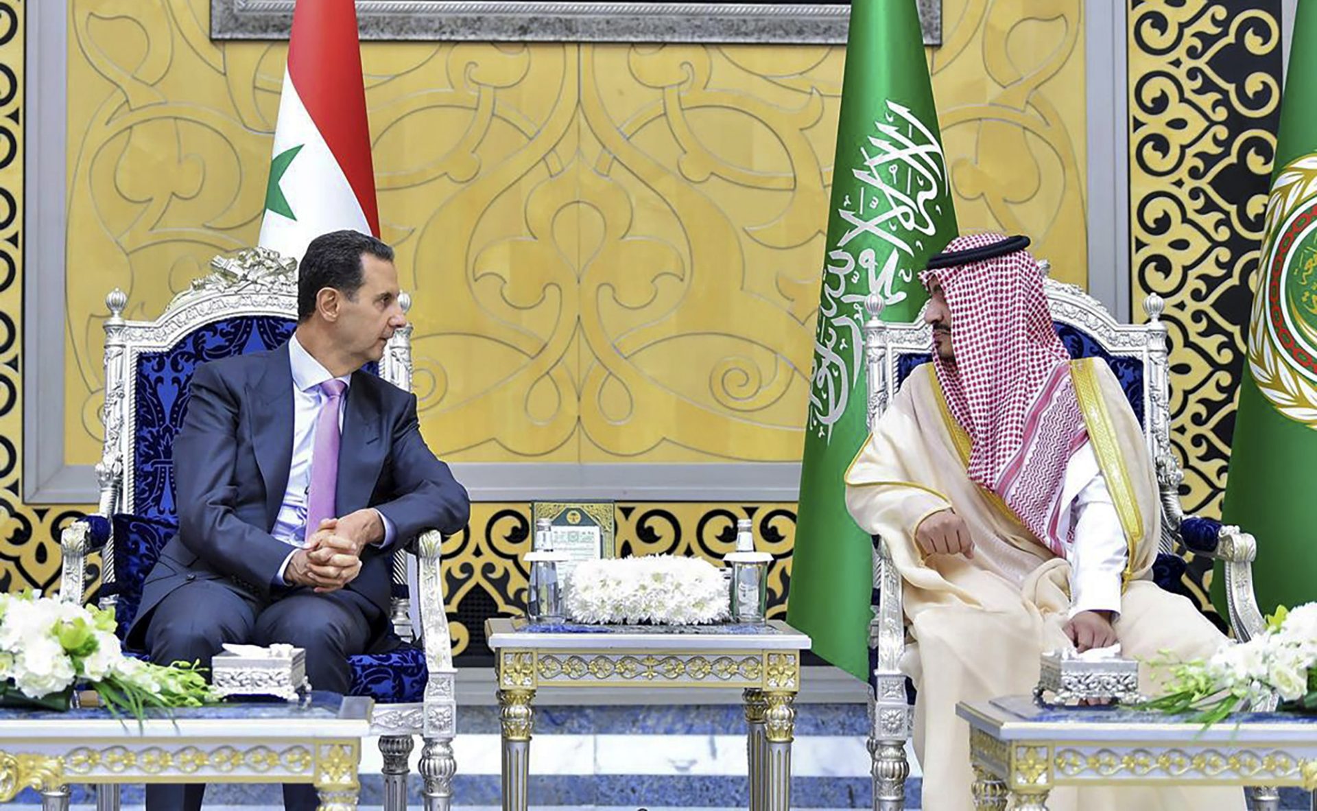 El presidente sirio, Bachar al Asad, aterrizó hoy en la ciudad saudí de Yeda.