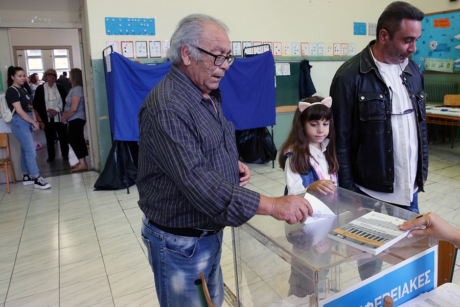 El conservador Mitsotakis, ganador de las elecciones griegas según los sondeos a pie de urna