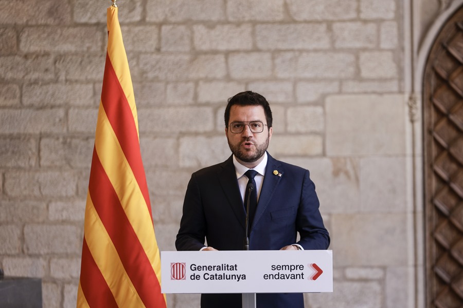 Aragonès invita a los partidos soberanistas a un "frente" unitario ante un Gobierno PP-Vox