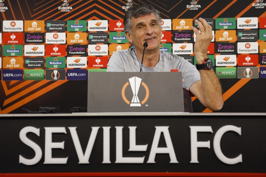 Mendilibar: "Estoy disfrutando del fútbol desde que llegué al Sevilla"