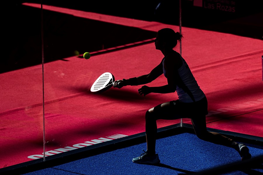 The Argentine player Delfina Brea during a semifinal match of the Estrella Damm Las Rozas Open of the World Padel Tour.