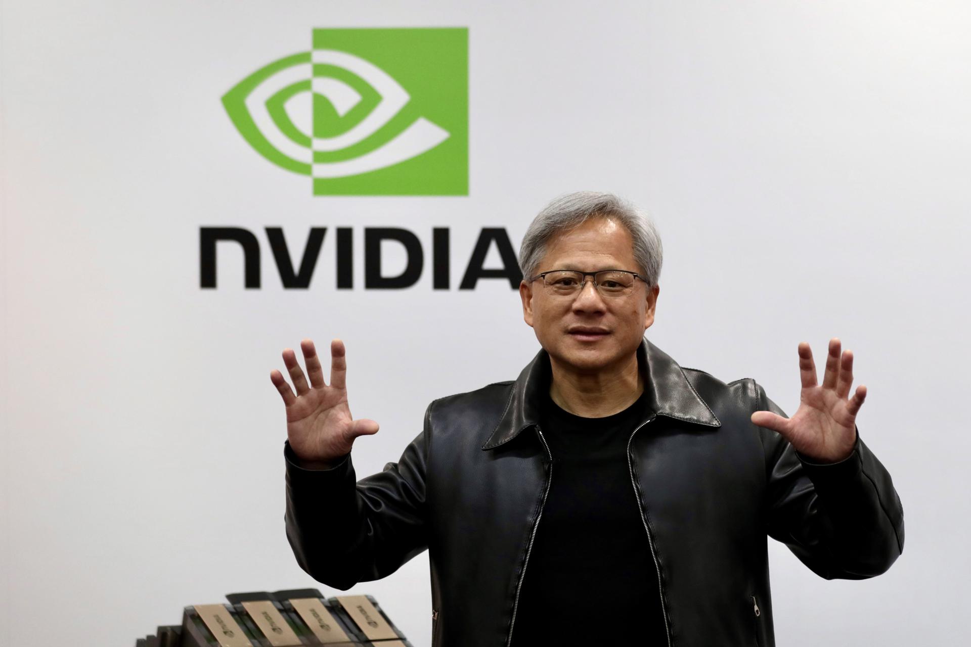 El cofundador y CEO de Nvidia Corporation, Jensen Huang, habla en Computex Taipéi 2023, en Taipéi, Taiwán, este 30 de mayo de 2023. EFE/EPA/Ritchie B. Tongo
