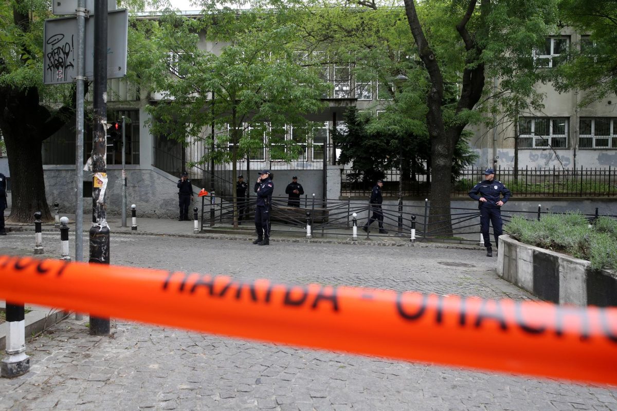 Ocho muertos y diez heridos en un nuevo tiroteo en el centro de Serbia