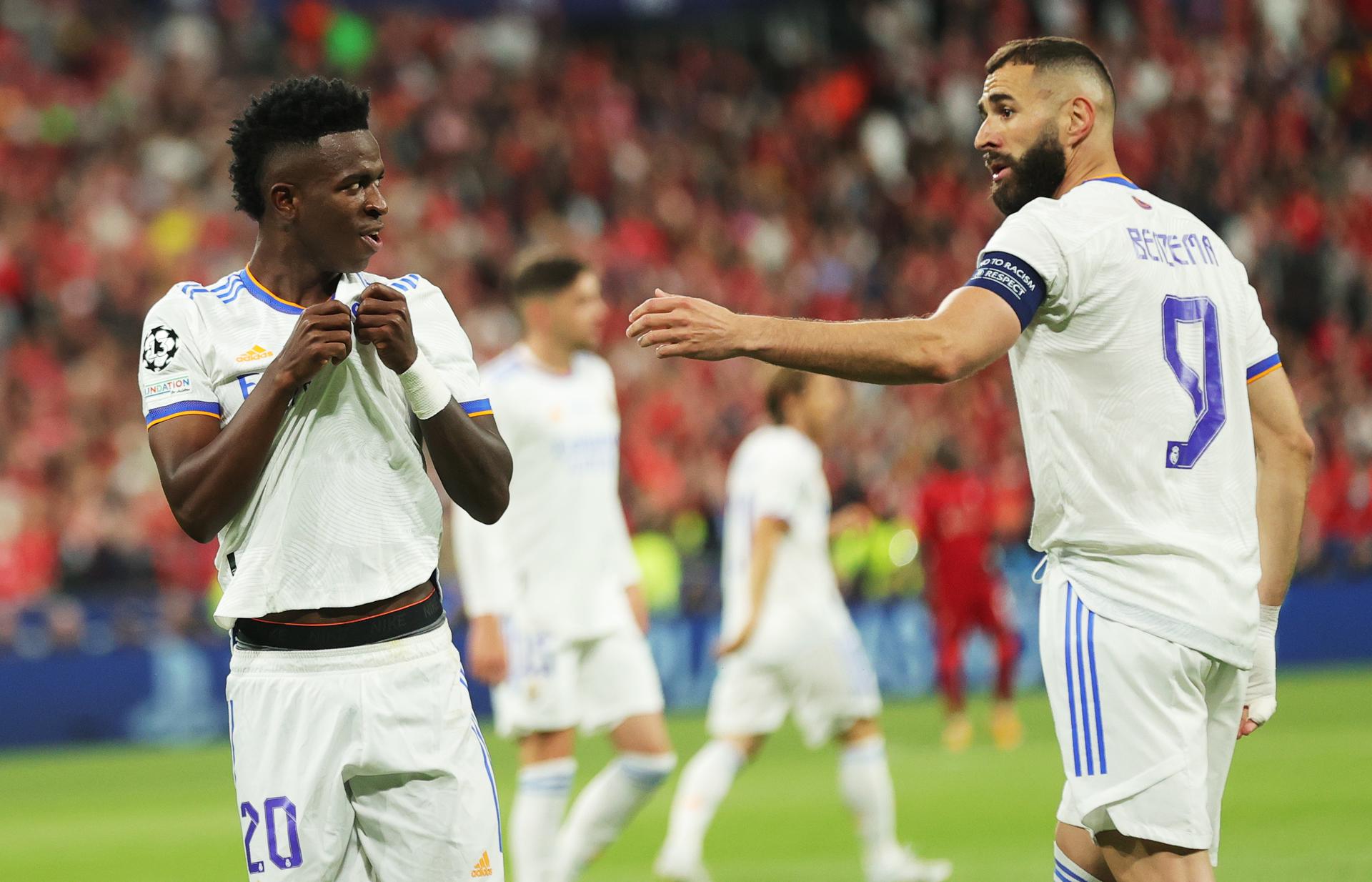 Vinicius Junior (L) of Real Madrid and teammate Karim Benzema after Vinicius scored the opening goal during the UEFA Champions League final between Liverpool FC and Real Madrid at Stade de France in Saint-Denis, near Paris, France, 28 May 2022. EFE-EPA/FRIEDEMANN VOGEL/FILE