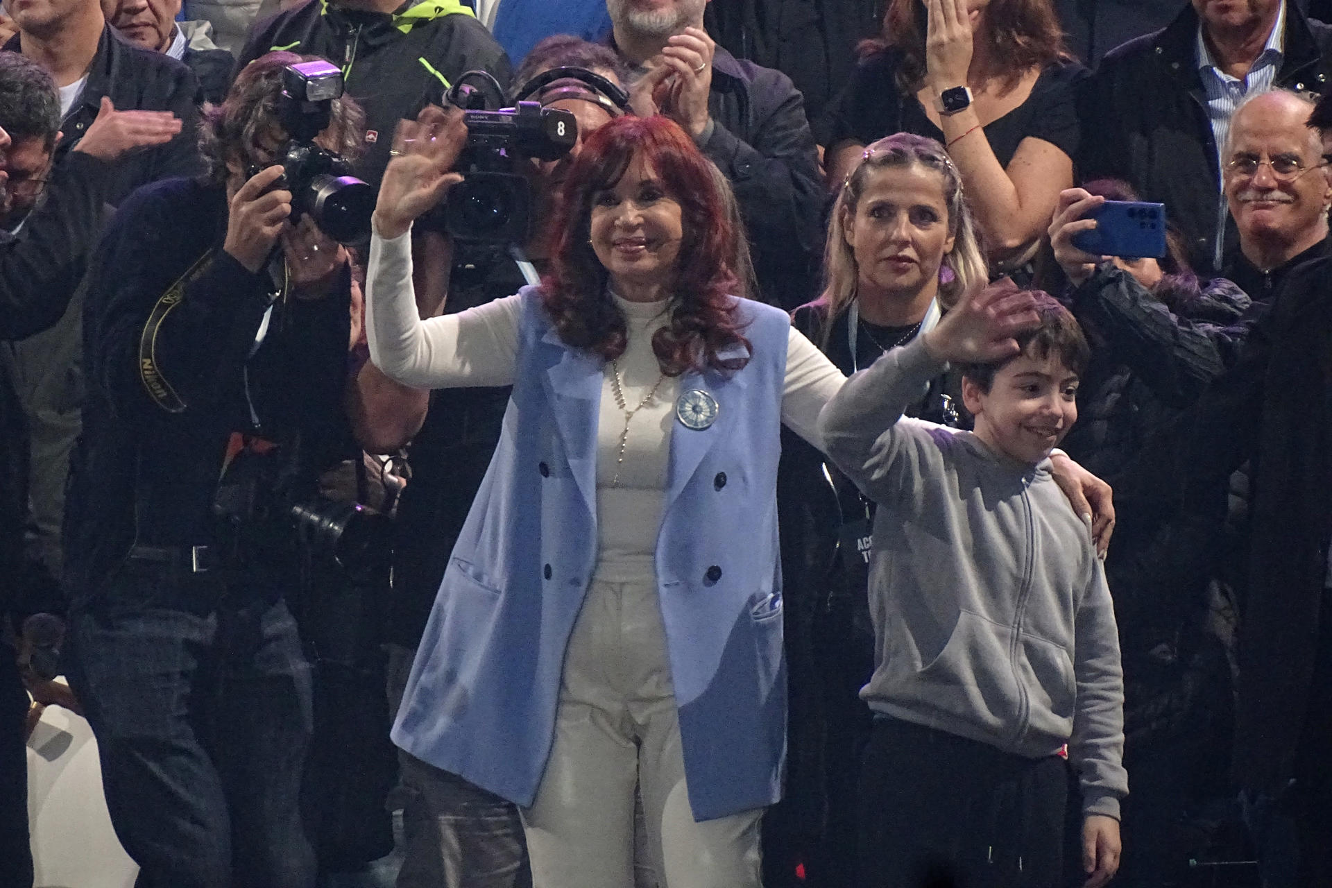Cristina Fernández esboza el programa electoral del peronismo sin señalar a un candidato