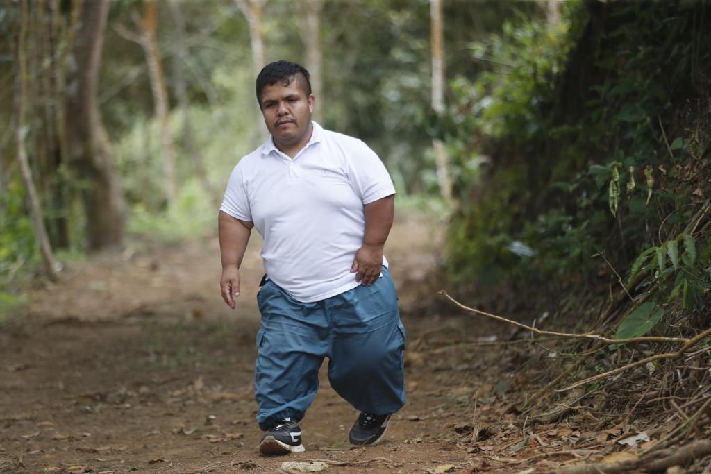 Rigoberto Marulanda es visto durante una entrevista con EFE, el 3 de mayo de 2023, en Yotoco, Valle del Cauca (Colombia). EFE/Ernesto Guzmán

