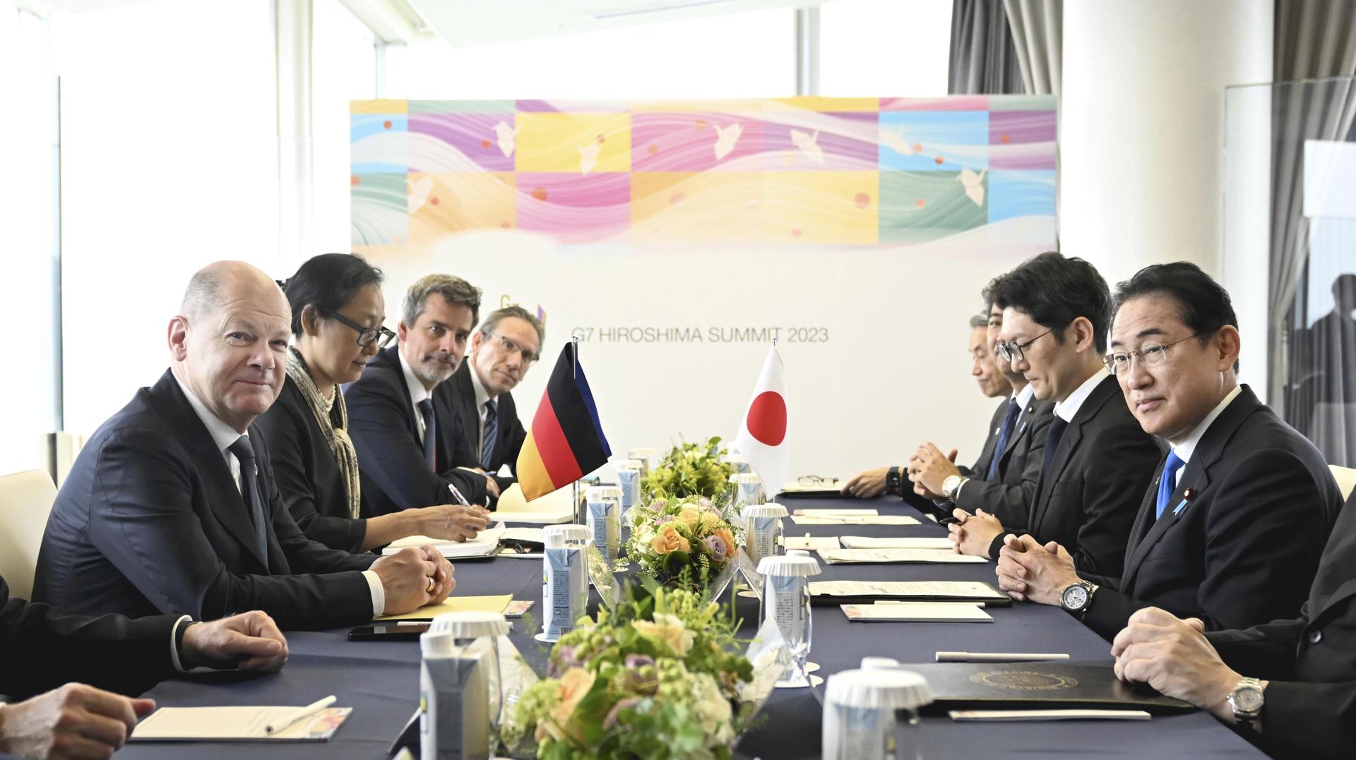 German Chancellor Olaf Scholz (L) and Japanese Prime Minister Fumio Kishida (R) attend their bilateral meeting at the G7 Summit, in Hiroshima, Japan, 19 May 2023. EFE-EPA/POOL JAPAN OUT EDITORIAL USE ONLY/NO SALES
