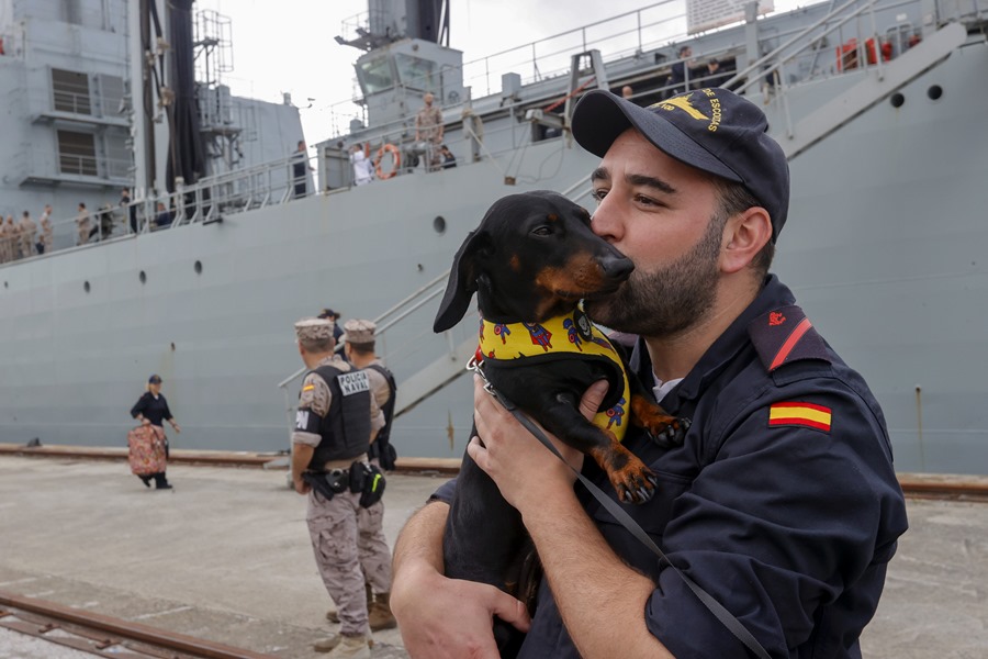 El buque de la Armada "Patiño" y la fragata "Álvaro de Bazán" vuelven a Ferrol tras desplegarse con la OTAN