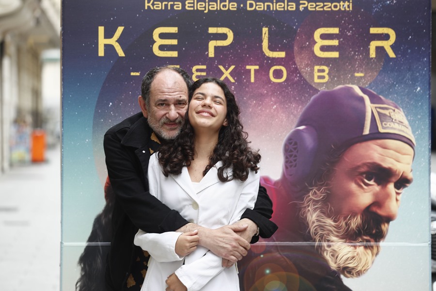 Presentación de la película "Kepler Sexto B" 