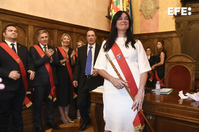 Lorena Orduna (PP) asume la alcaldía de Huesca e inicia un mandato en mayoría simple