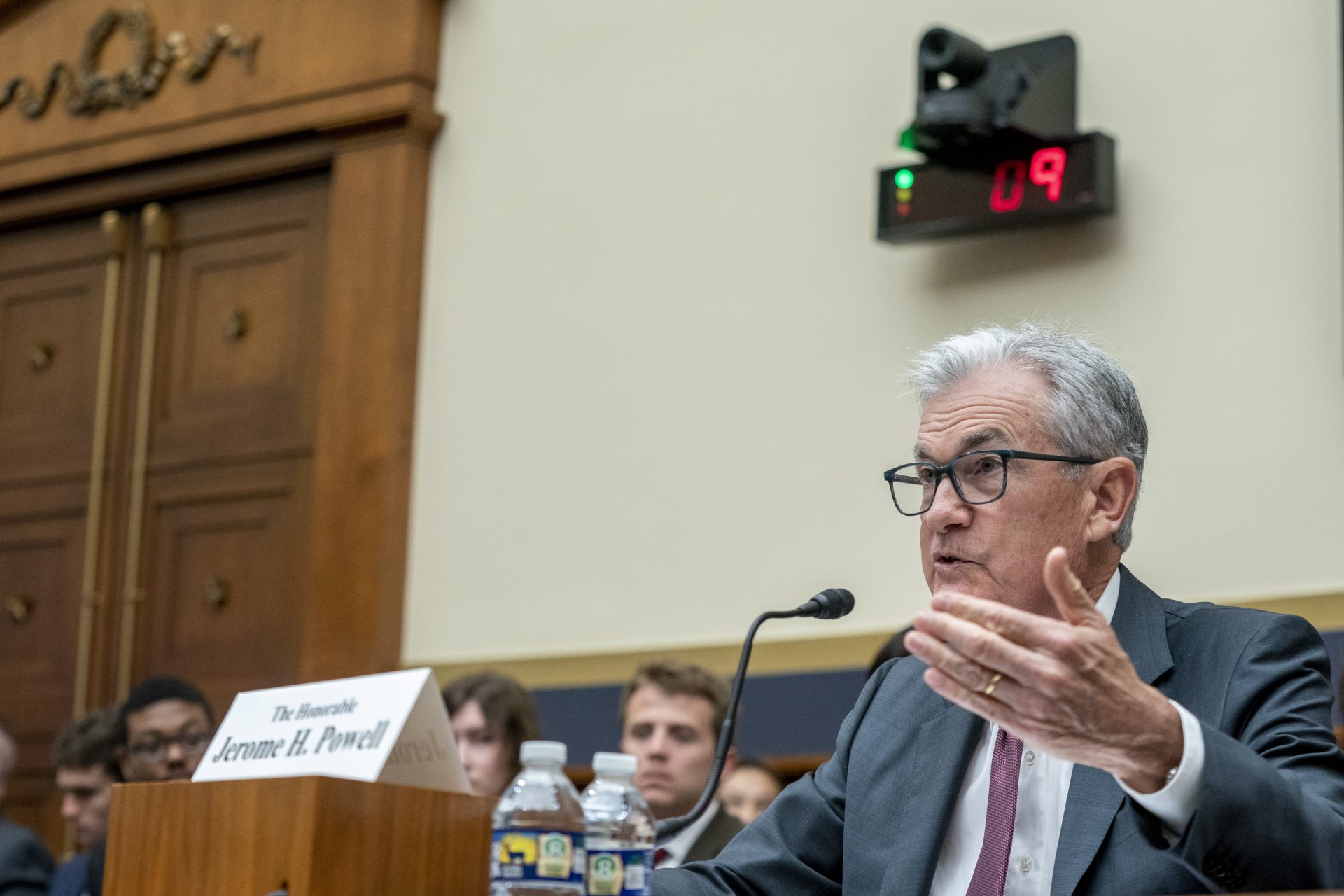 El presidente de la Reserva Federal reconoce ante el Congreso de EE.UU. la posibilidad de más subidas de tipos de interés este año