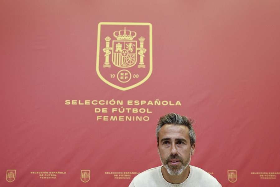 Jorge Vilda, seleccionador español femenino de fútbol, da una rueda de prensa para anunciar a las 23 jugadoras que representarán a España en el Mundial.