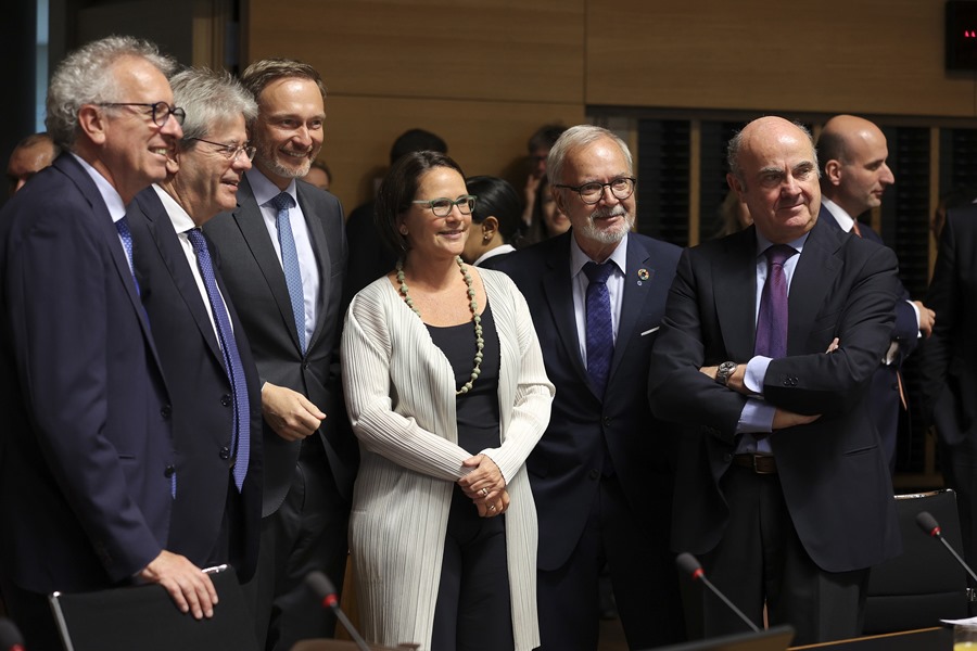Reunión de ministros del Ecofin en Luxemburgo para negociar las reglas fiscales.