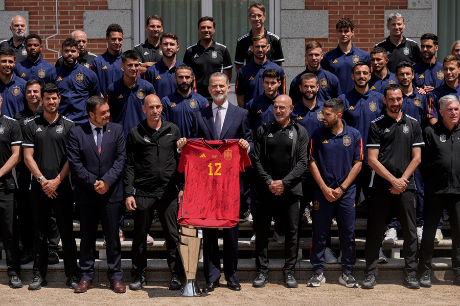 Recibimiento del rey a la selección española de fútbol