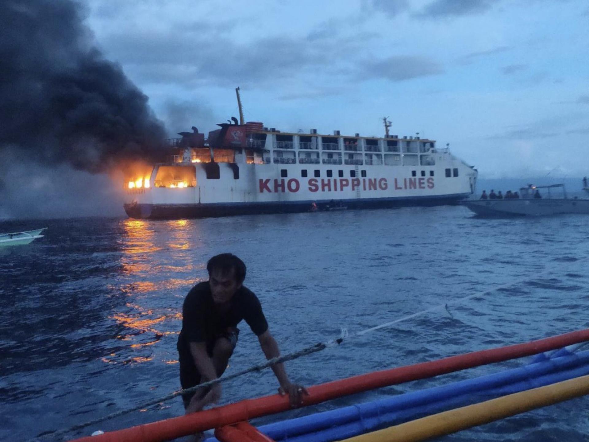 A handout photo made available by the Philippine Coast Guard (PCG) shows the fire on the passenger-cargo vessel MV Esperanza Star in waters off Panglao, Bohol province, Philippines 18 June 2023. EFE/EPA/PHILIPPINE COAST GUARD HANDOUT EDITORIAL USE ONLY/NO SALES HANDOUT EDITORIAL USE ONLY/NO SALES