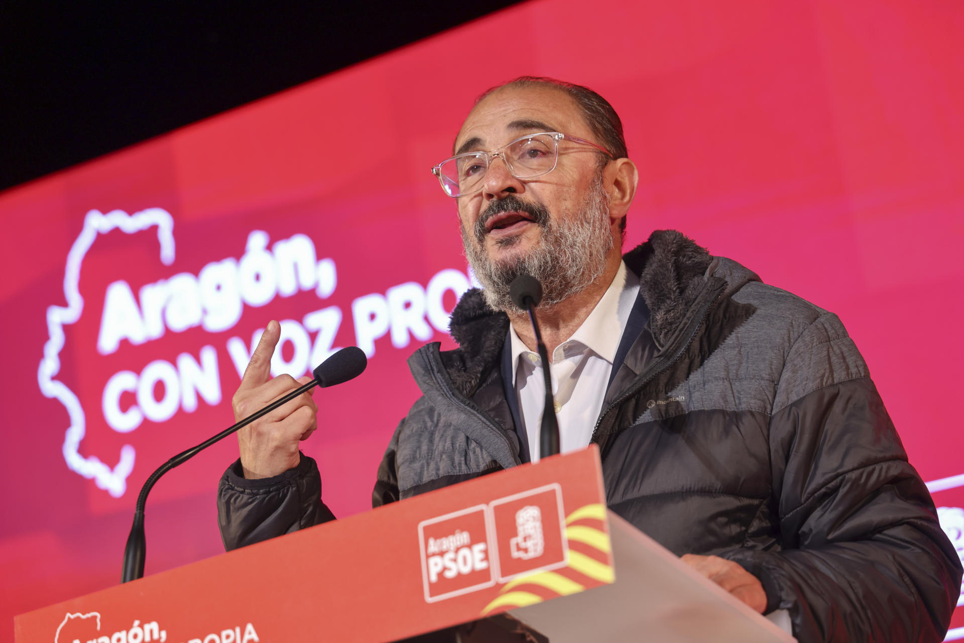 El presidente en funciones de Aragón y secretario general de PSOE aragonés, Javier Lambán, en una imagen de archivo.EFE/ Toni Galán