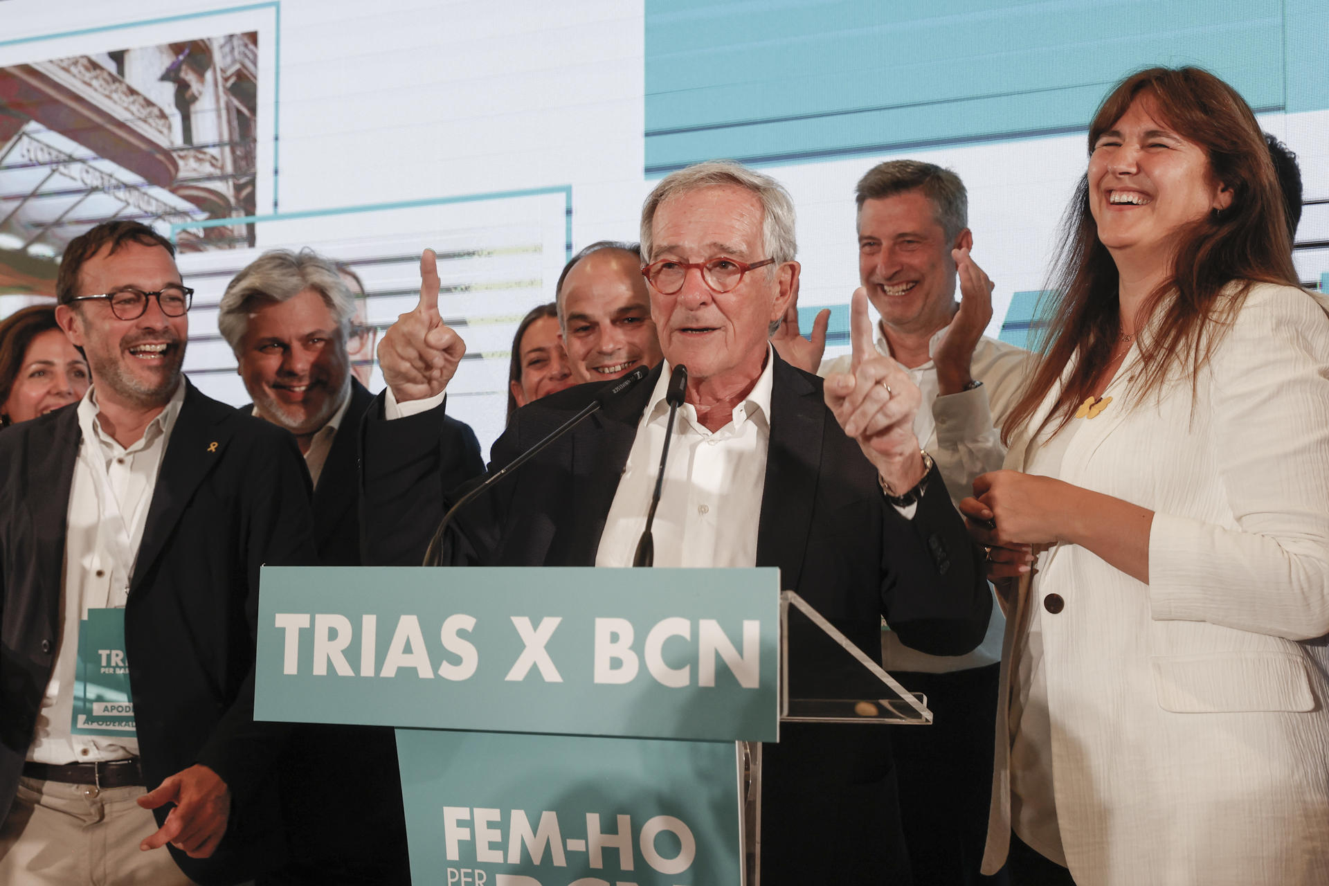 El exalcalde Xavier Trias (c), que lidera la candidatura de Junts en Barcelona.