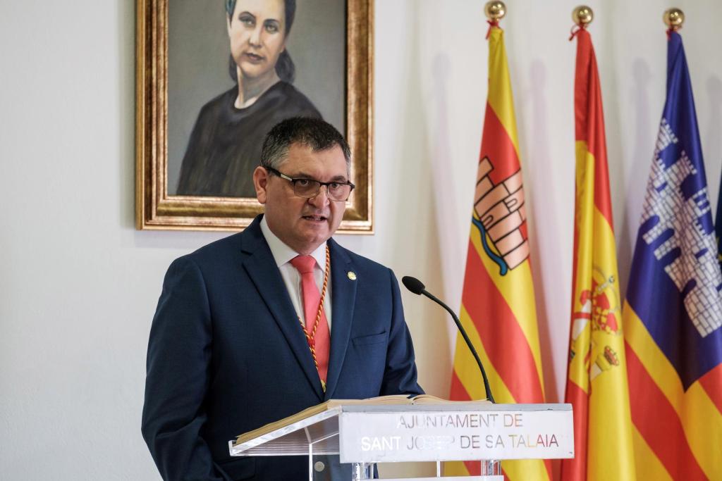Imagen de archivo del alcalde en funciones de Sant Josep de Sa Talaia (Ibiza), Ángel Luís Guerrero Domínguez. EFE/ Sergio G. Cañizares
